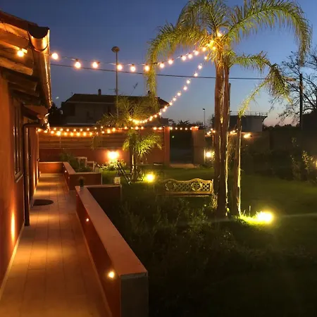 Domus Porto Di Traiano Bed & Breakfast 3*
